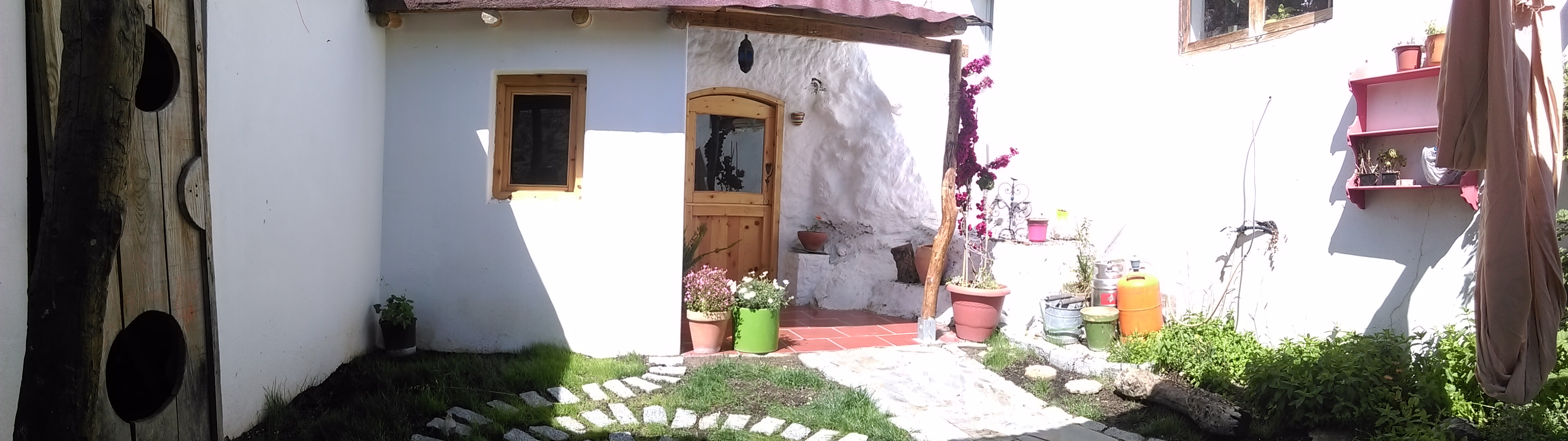 casa-cueva La Golondrina